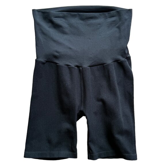 Seamless Ribbed Maternity Bike Shorts Ingrid & Isabel Black Small Women's - Picture 1 of 4